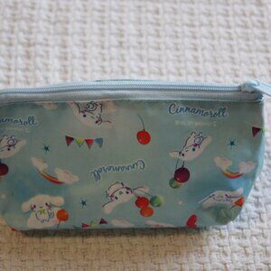 Sanrio Cinamonroll makeup bag